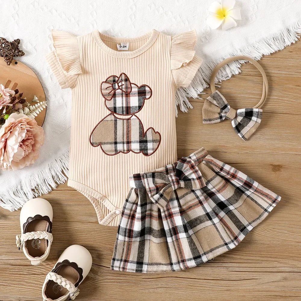 0 - 18 Months Summer New Baby Girl Bear Print Lace Sleeves Plaid Short Skirt Set Plus Hairband Three - piece Set - MAGUSTA BEAUTY