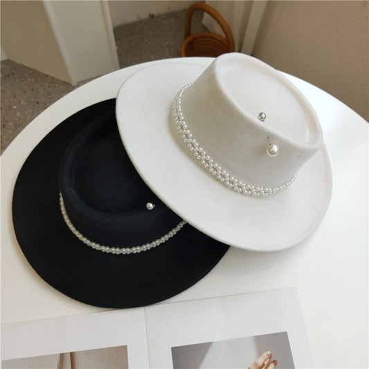 Women's Pearl Chain Fedora High Fashion with Pearl Pins Bump Cap Black White Autumen Winter Ladies Fedoras Wide Brim Girl Hat