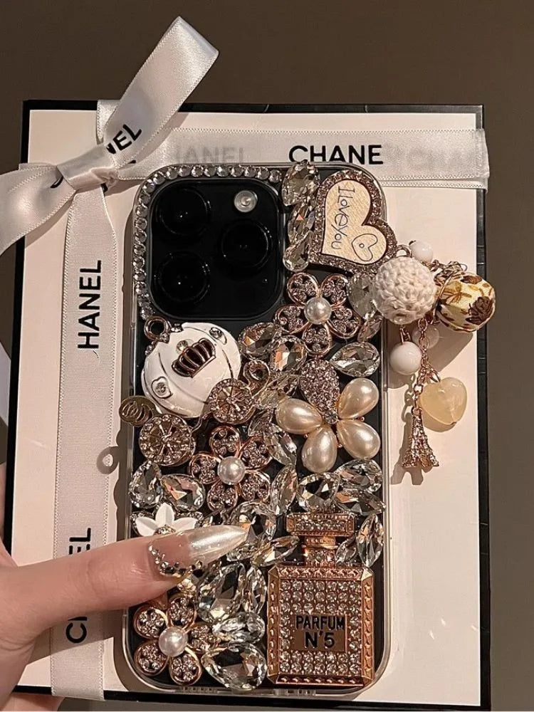 16 Pro Case Luxury Glitter Diamond Perfume Shiny Rhinestones Designers Clear Phone Cover for iPhone 15 Pro Max 13 14 Plus 11 12