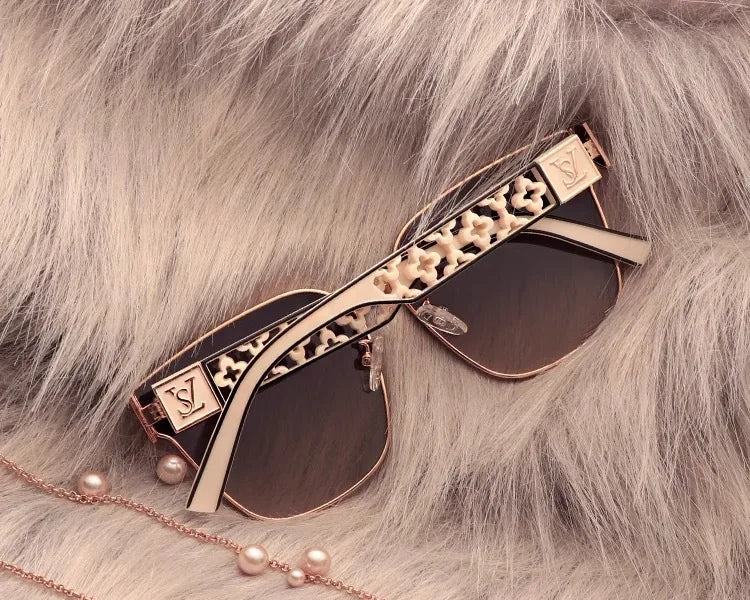 2024 new top luxury fashion sunglasses for women trendy street style quality anti-ultraviolet sunglasses(DS-8829)