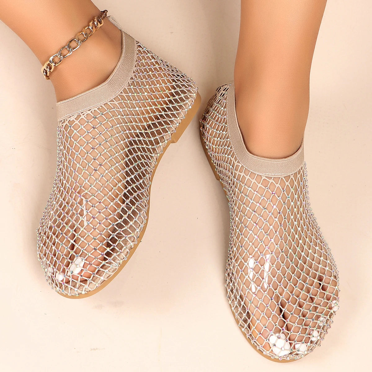 Women Flats Shoes Crystal Luxury Cool Boots Sandals Summer Designer Mesh Casual Walking Shoes New Loafers Women Plus Size 43