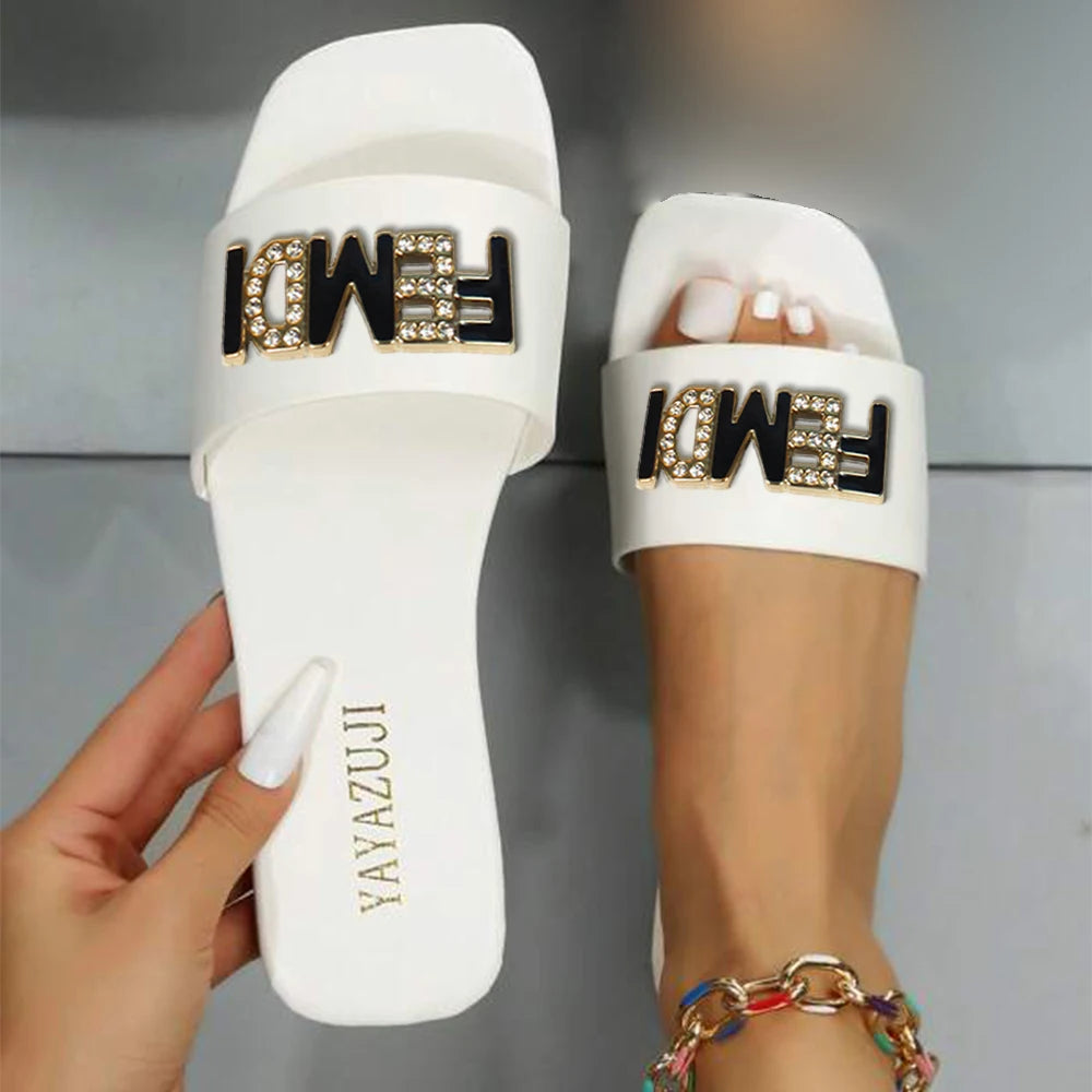 Women Luxury Fashion Single Band Slides Minimalist Plain Outdoor Flat 2023 Sandals Summer New Sandy Beach Slippers Open Toe Shoe