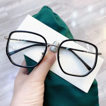 Ultralight Blue Blocking Glasses Girl Retro Green Frame Plain Glasses Blue Light Bezel Transparent Eyewear Glasses for Women