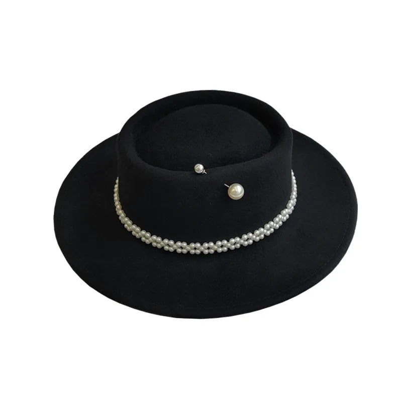 Women's Pearl Chain Fedora High Fashion with Pearl Pins Bump Cap Black White Autumen Winter Ladies Fedoras Wide Brim Girl Hat