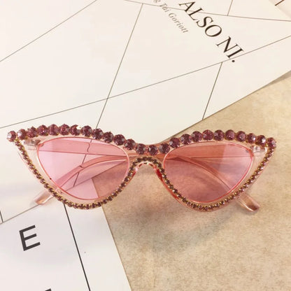 Vintage Luxury Crystal Diamond Cateye Sunglasses Women Brand Designer Black Pink Frame Cat Eye Sun Glasses Bling Bling Eyewear