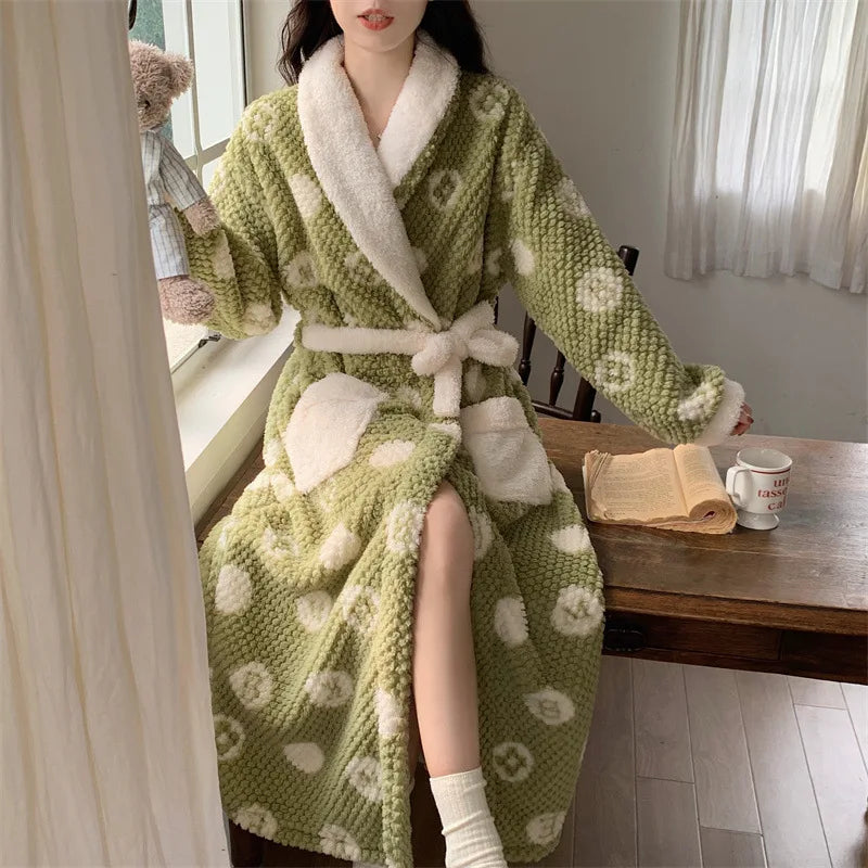 Women's Pajamas Cute Pijama Winter Sleepwear Warm Robe Sets Long Home Wear Bathrobe Plus Velvet Warmth Coral Fleece Nightgown