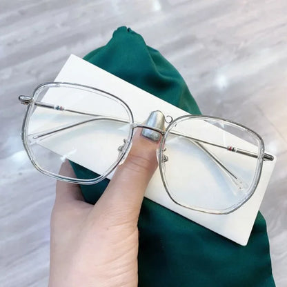 Ultralight Blue Blocking Glasses Girl Retro Green Frame Plain Glasses Blue Light Bezel Transparent Eyewear Glasses for Women