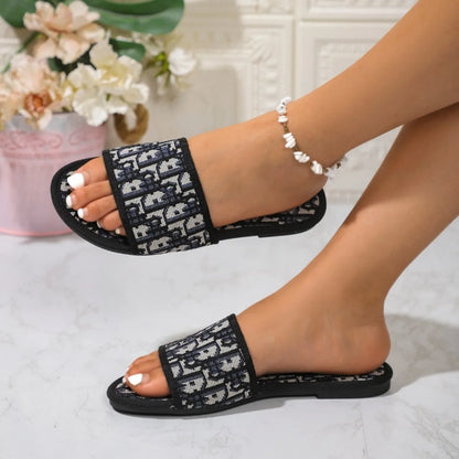 Women Slippers New Summer Casual Comfortable Outdoor Non-slip Soft Slippers Trendy Sandals Luxury Slippers Women Slides Women