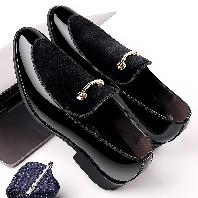 Men's Party Shoes Black Luxury Mens Formal Leather Shoes Slip on Patent Leather Business Casual Shoes Loafers Large Size Zapatos