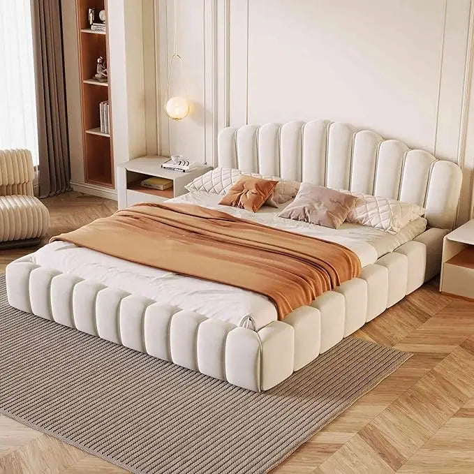 Upholstered King Size Bed with Shell Headboard, Velvet Floor Bedstead, Solid Flat Noodles Support, Luxurious Bedroom